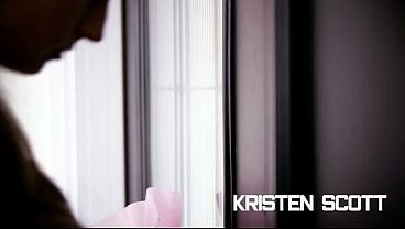 Nonton Bree And Kristen Fuck And Get Creampied thumbnail