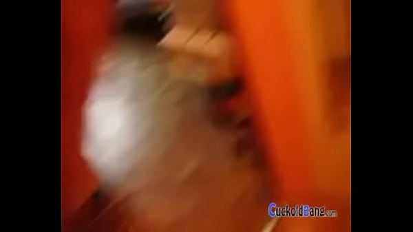 Real amateur french girl_masturbates CuckoldBang_com