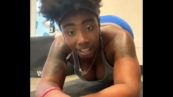 Ok push ups and mountain climbers took me out today ️ buuut i did it 