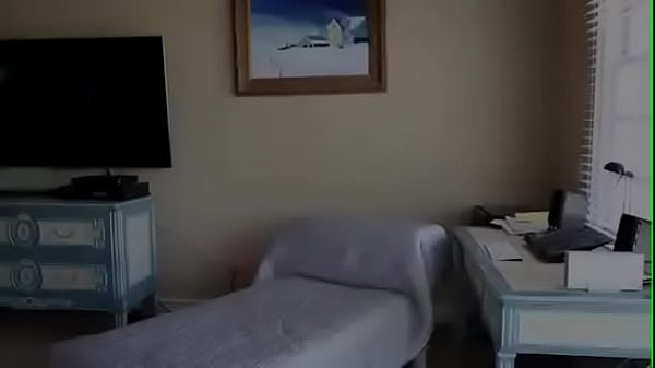 Nonton Dillon Harper Masturbandose thumbnail