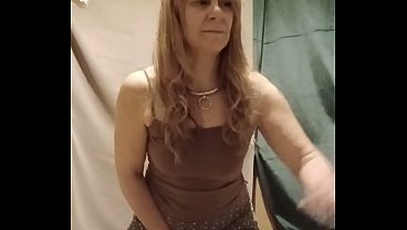 Nonton 2026 01 12 Esclave F Autos&eacute;ance Sfw Pisse A Lecher Et Ceinture thumbnail