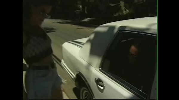 Play MP4 - Star Kimberly Jade turns sunbathing to double fucking near the swimming pool