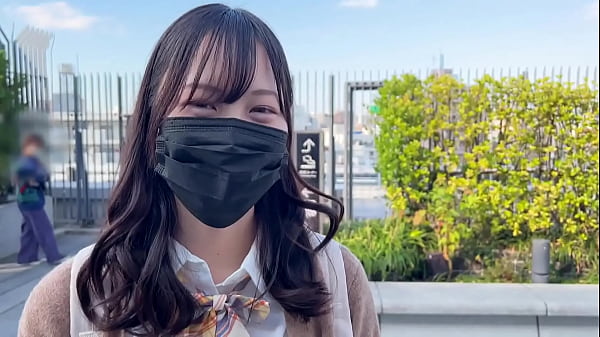 あかね(18)/【1限目】ス●イ●リー並み(？)のデカチンに恥ずかしがりつつお口でご奉仕喉奥突かれてもチ●ポ離さず！舌先でチロチロ&ジュボフェラテクに口内発射&rarr;ごっくんプレイ【2限目】電マ手コキ責めに感度上昇、愛液溢れ準備万端...！ナマ挿入の気持ち良さにイクイク止まらない...///最後は受精覚悟の同時イキ中出しフィニッシュ...！ thumbnail