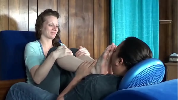 Nonton Guys, Women Are More Than Just A Piece Of Meat Attached To Their Feet. You Have To Learn To Acknowledge Other Parts Of Th ... thumbnail