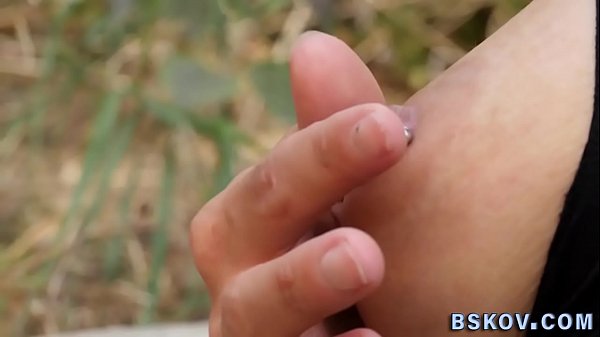 Tattooed pierced pornstar babe_gets pounded