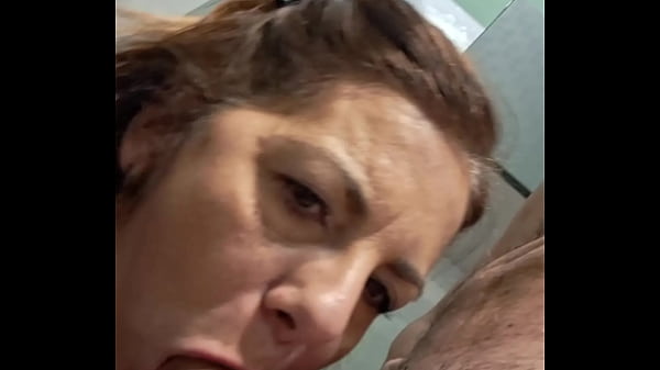 Play MP4 - Bellissima scopata dal bagno alla camera da letto Teresa fa sborrare 2 volte jones