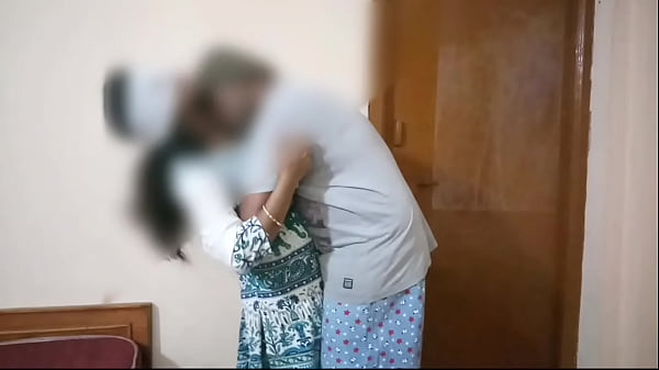 Play MP4 - Beautiful Indian teacher xxxfucking with lecturer &vert; Sexycoupleindia&vert;