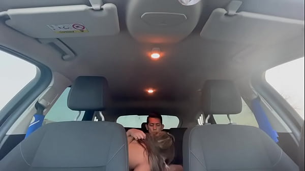 Hermosa latinaculo grande