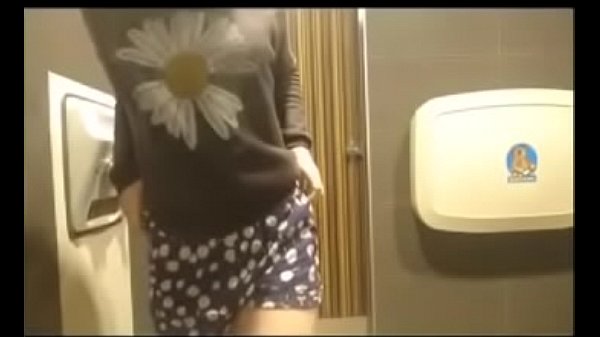 Se desnuda chica de Facebook 