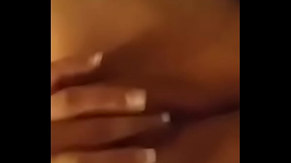 Nonton Tight Wet thumbnail