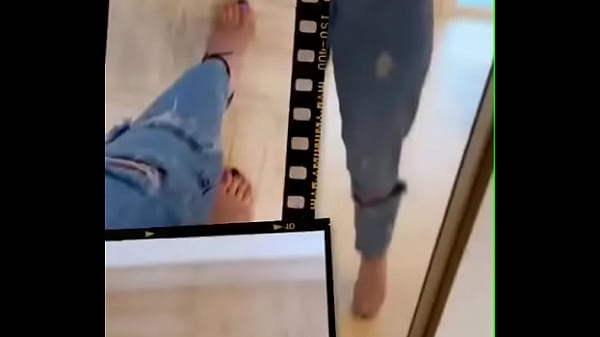 Deixa eu te mostrar que at&eacute; um simples toque no p&eacute; pode virar pecado #p&eacute;squeprovocam #desejoemcadapass 