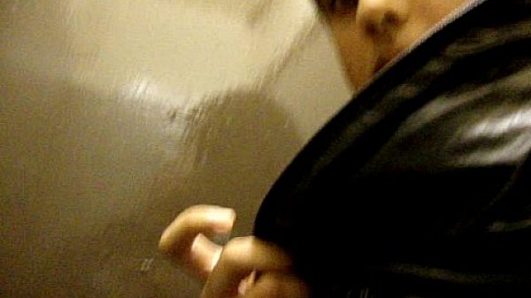Blowjob in Public Toilets 