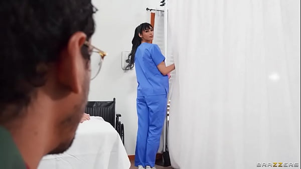 Play MP4 - Best Hospital Visit Ever Sinatra Monroe&comma; Ariana Starr &sol; Brazzers&sol; Enter XVPROMO on official site for discount