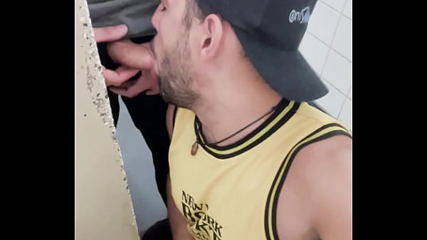 Amo Trepar Machos Gays Reais thumbnail