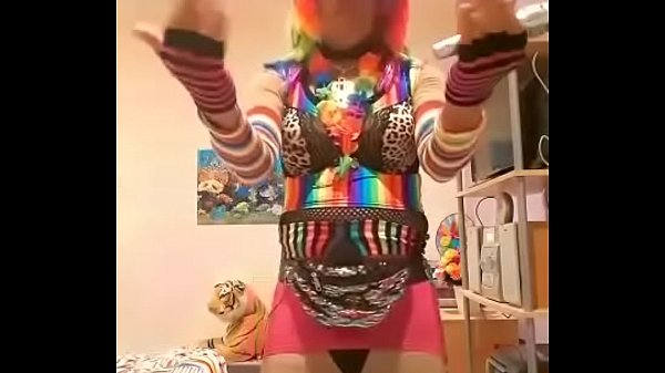 Nonton Naughty Tandoori Dick 69 thumbnail