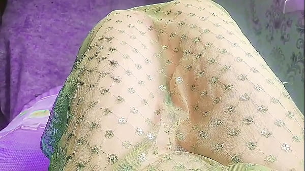 Play MP4 - Fashion Forward&colon; Trends to Try