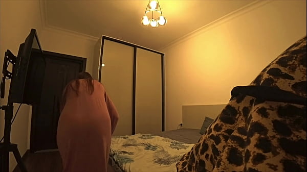 Play MP4 - Fuck Me Before My Husband Comes Home&excl; Wife And Friend