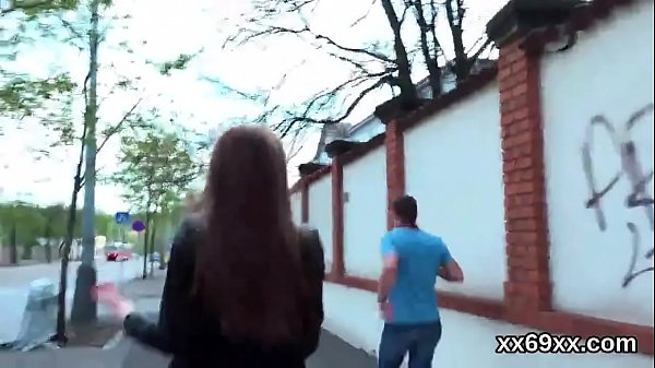 Boyfriend assists withhymen examination and screwing_of virgin teenie