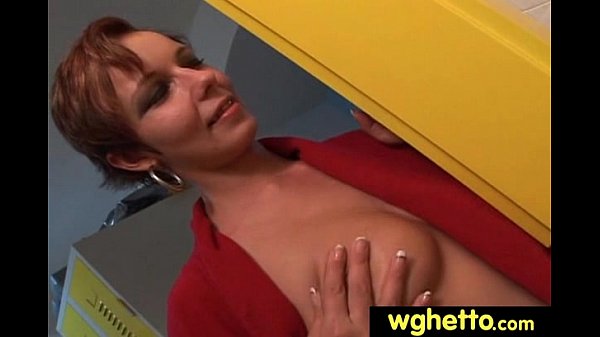 Ghetto whores try white_cock 1