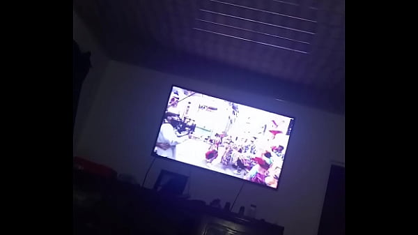 Nonton Acabando Mucha Leche thumbnail