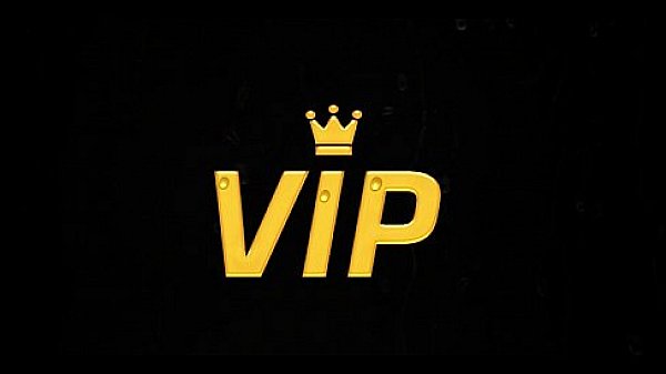 Nonton After Pissing That Babe Receives Licked thumbnail