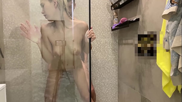 Play MP4 - The adventure of a lucky thief