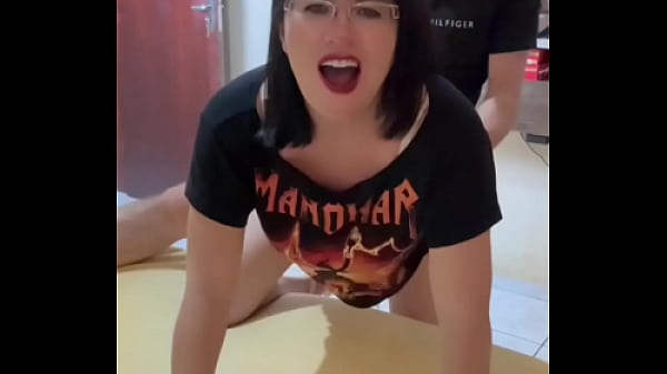 Casada Safada Dando A Bunda thumbnail