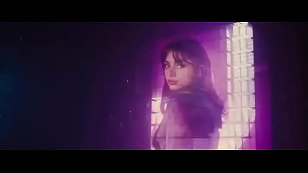(4K Music Video) 