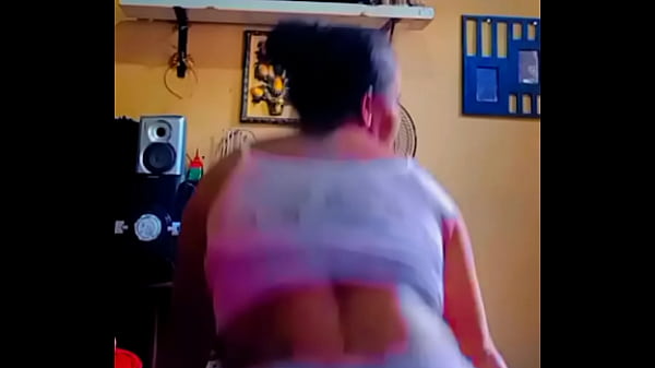 putinha adora postar sua bunda no instagram 