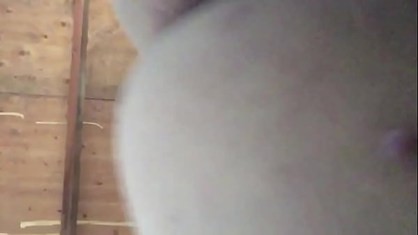 Play MP4 - Solo me queda sentarme en mi celular&period;