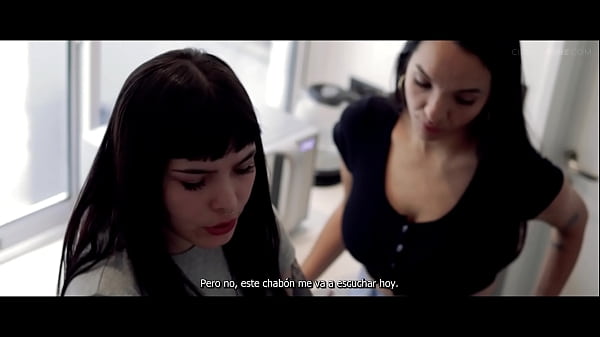 Play MP4 - Cielitobebe le da empleo a su vecina venezolana sin papeles a cambio de&period;&period;&period; &lpar;TRAILER&rpar; ft&period; SamiLux