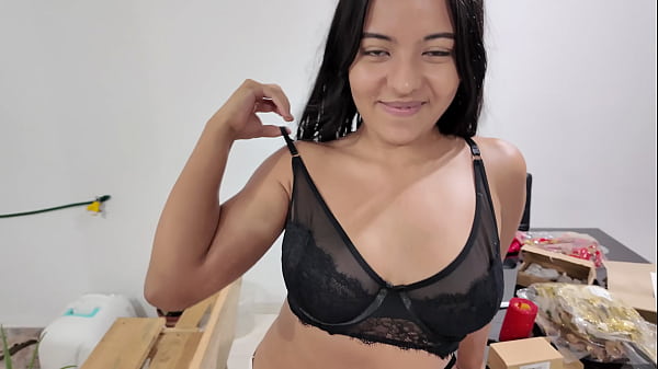 Play MP4 - me follo muy cachondo a mi novia