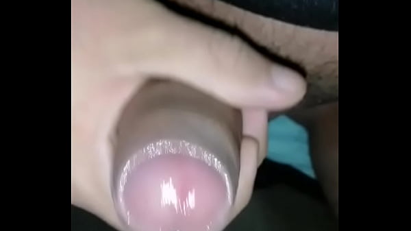 Play MP4 - Una r&aacute;pida paja