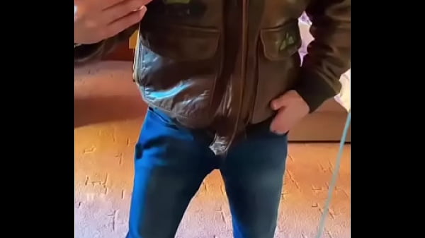 Nonton Let Me Take You Back From The 80&rsquo;s! #leather #gayleather #leathergay #avirex #vintage #meninleather #leatherman #leath ... thumbnail