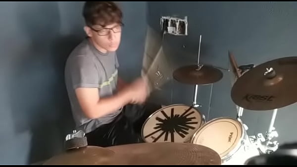 Meninotocandouma comsua baqueta