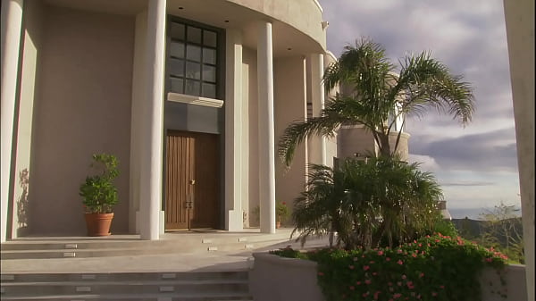 Nonton Haley Paige's Chef Delivers Hot Snacks And Gives Her A Hot Beef Injection thumbnail