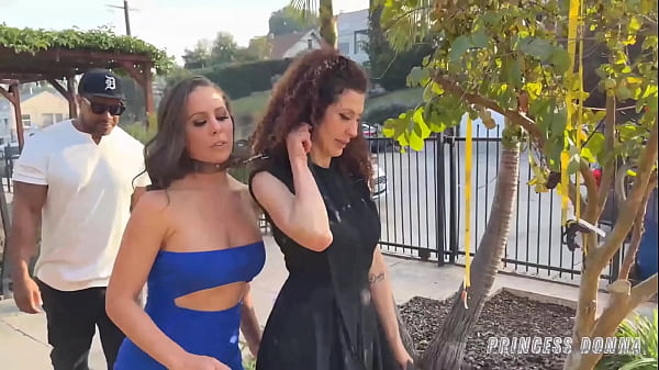 Nonton Bitches Should Be Treated This Way #cherie Deville #princess Donna Dolore thumbnail