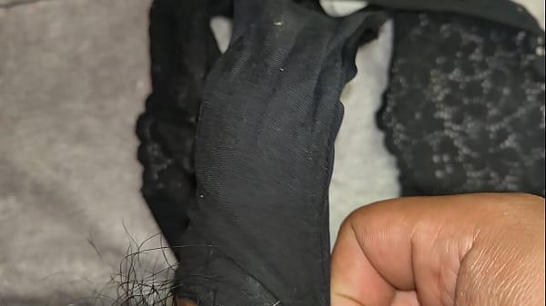 Play MP4 - Me masturb&eacute; y le dej&eacute; mi semen en el cachetero usado de mi novia