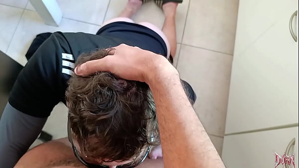 A Vizinha Mandou O Marido Me Pedir A&ccedil;&uacute;car E N&atilde;o Sabia Que Ele Ia Me Dar Leite (completo No Red) thumbnail