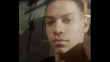 Homem focado em academia e f&eacute; pronto para uma divers&atilde;o homossexual ou heterosexual com voc&ecirc; rs 