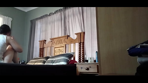 Nonton Having Some Fan With My Roommate thumbnail