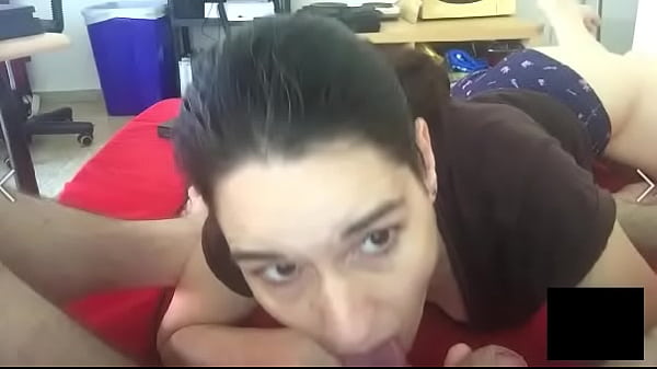 Play MP4 - Cant resist to cum in her throat