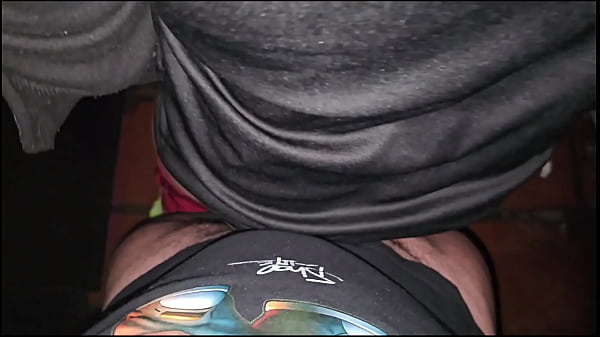 Macho Ativo Tentou D&aacute; O Rabo Pela Primeira Vez Para Duas Picas E N&atilde;o Aguentou. thumbnail