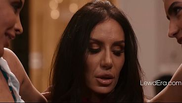 Petite Brunette Eats Stepmom In Front Of Principal - Anissa Kate Isa Bella Remy Rune thumbnail