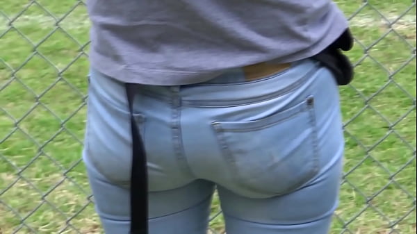 Nonton Showing Off My Big Ass With My Jeans On And Off, Compilation, Mature Latina thumbnail