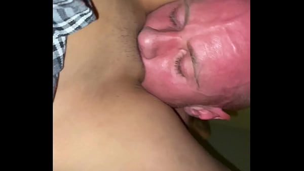 Play MP4 - Magic Tongue