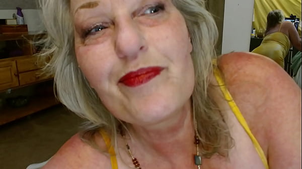 Nonton Dawnskye1962 - Update #35 - 1252 Kris Is A Fart Smeller, Too - May 26, 2025 thumbnail