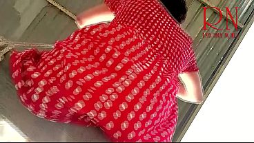 Nonton Close-up Pussy. Close-up Cunt. Pull Up Your Skirt. Upskirt Pussy No Panties. No Panties Outdoors. thumbnail