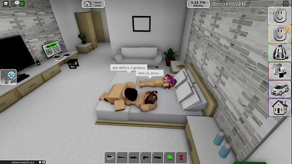 UM PIROCUDO GOZANDO GOSTOSO COM DUAS GOSTOSAS NA CAMA NO ROBLOX