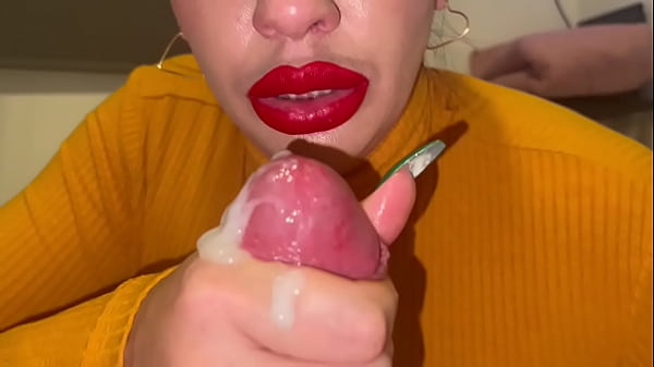 Esfregou A Pica At&eacute; Gozar thumbnail